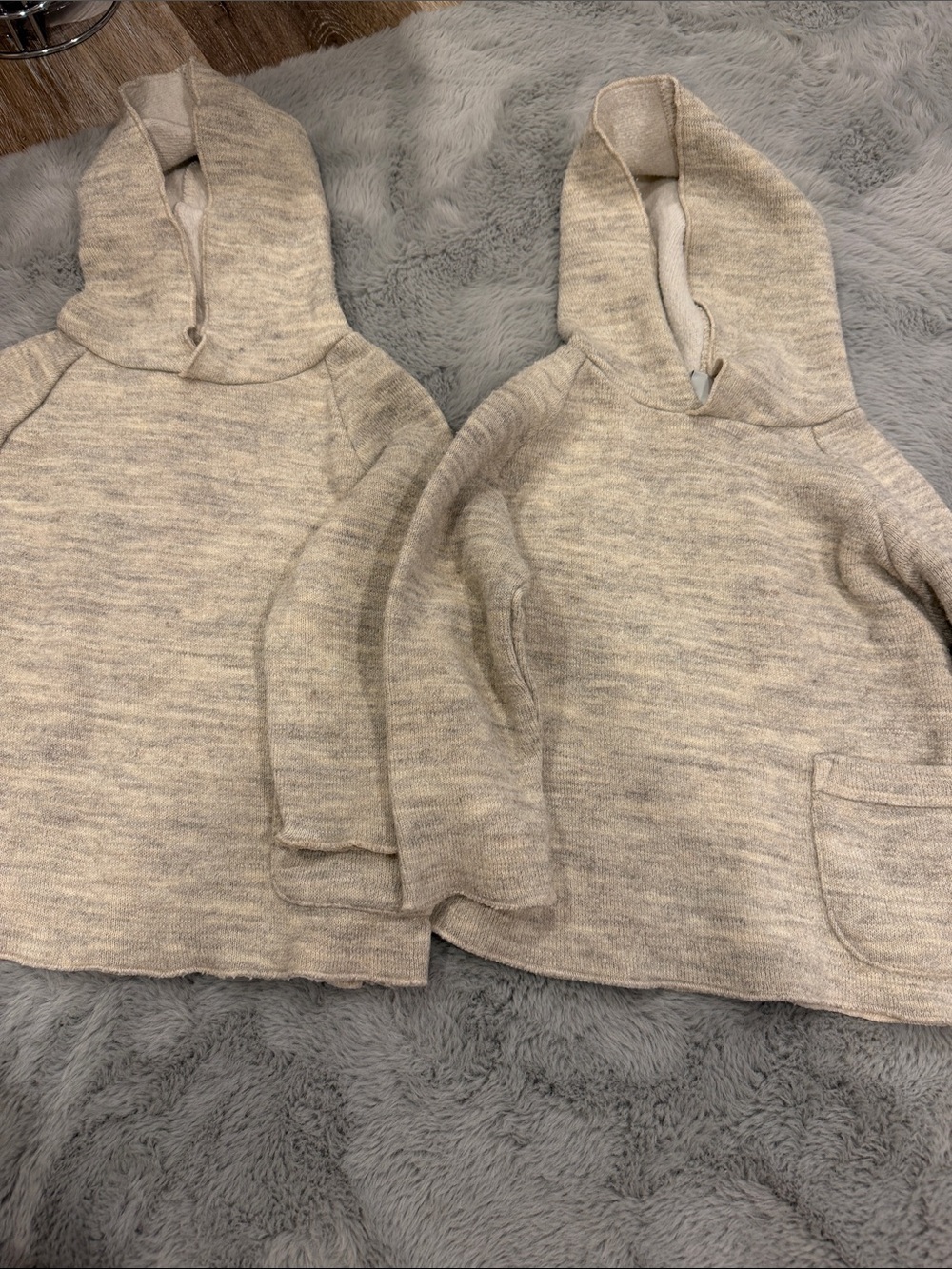 2 matching Cozy Hooded Zara Knit Sweater - Cream Heather 18-24m